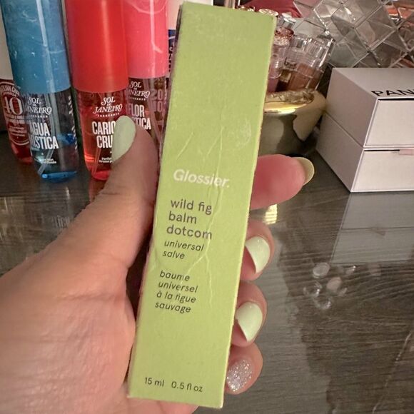 Glossier Balm Dotcom Lip Balm and Skin Salve Color: Wild Fig - sheer coral tint - Picture 7 of 10